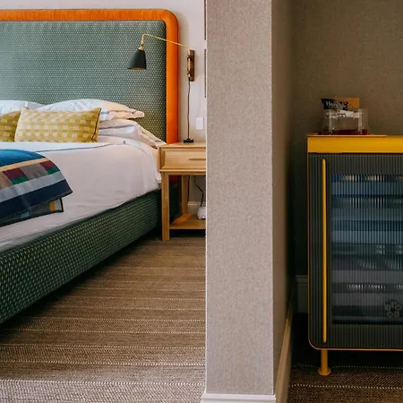 Eleven Revelstoke Lodge Extérieur photo