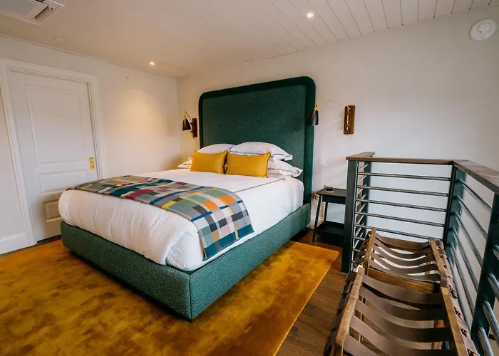 Eleven Revelstoke Lodge
